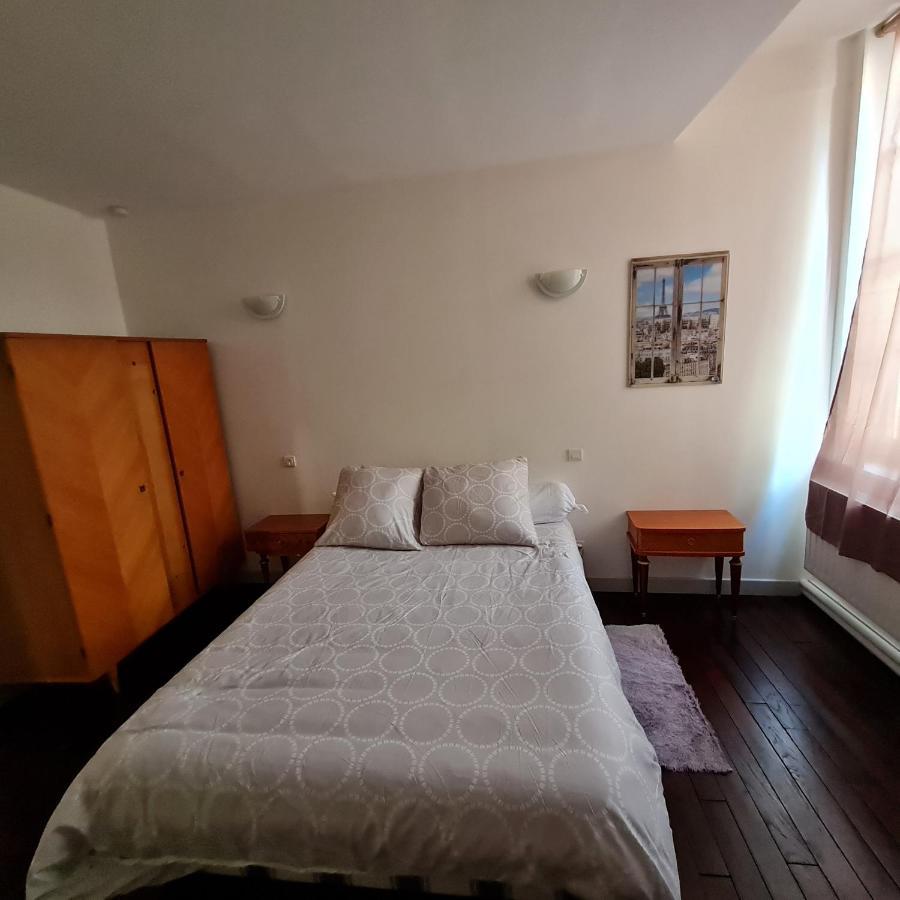 Le Commerce Pont-Sur-Yonne Екстер'єр фото